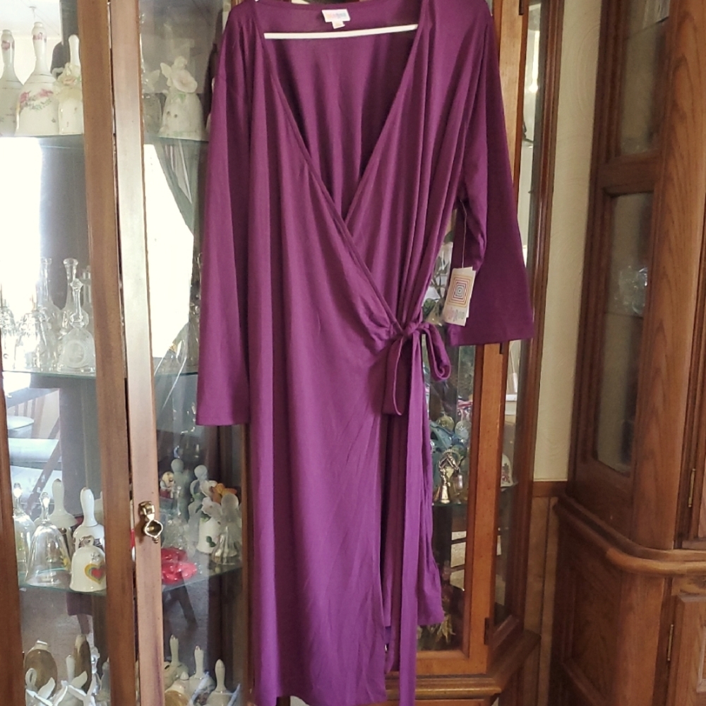 #DR16 (CH) NWT LuLaRoe Michelle Deep Purple Wrap Dress